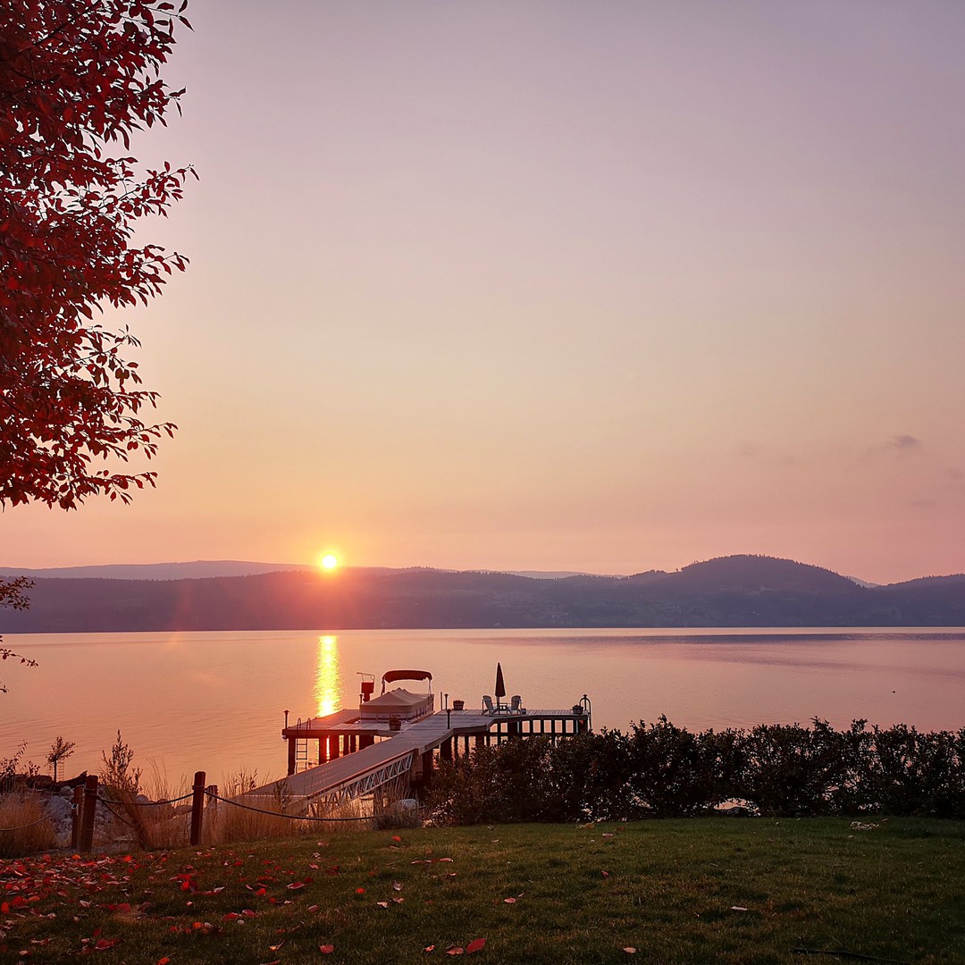 Feeling very generously blessed! 🥹 So thankful for the generosity of friends who provided their house to hold our YWAM Kelowna staff retreat. Blessed, restful, and full of peace. 
.
.
.
.
.
.